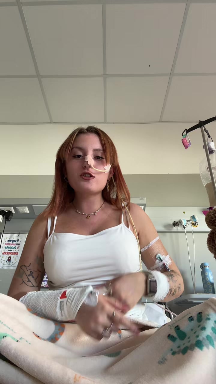 @chi&agrave;💜🎗