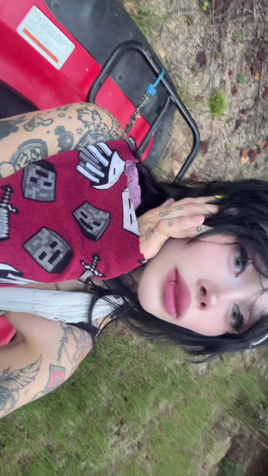 @zommmbri