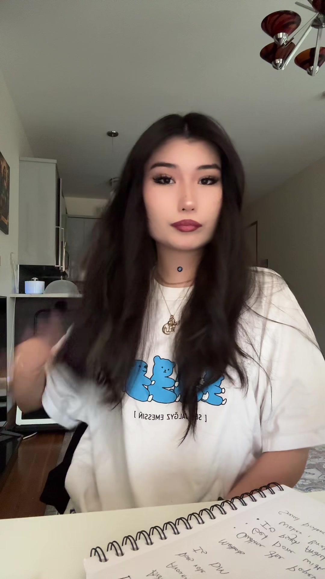 @minëk