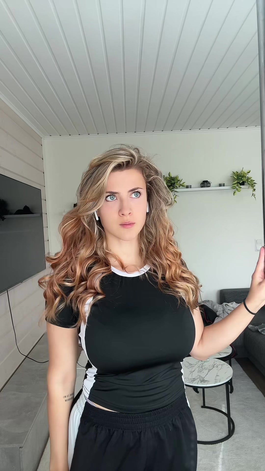 @Kaarina👹