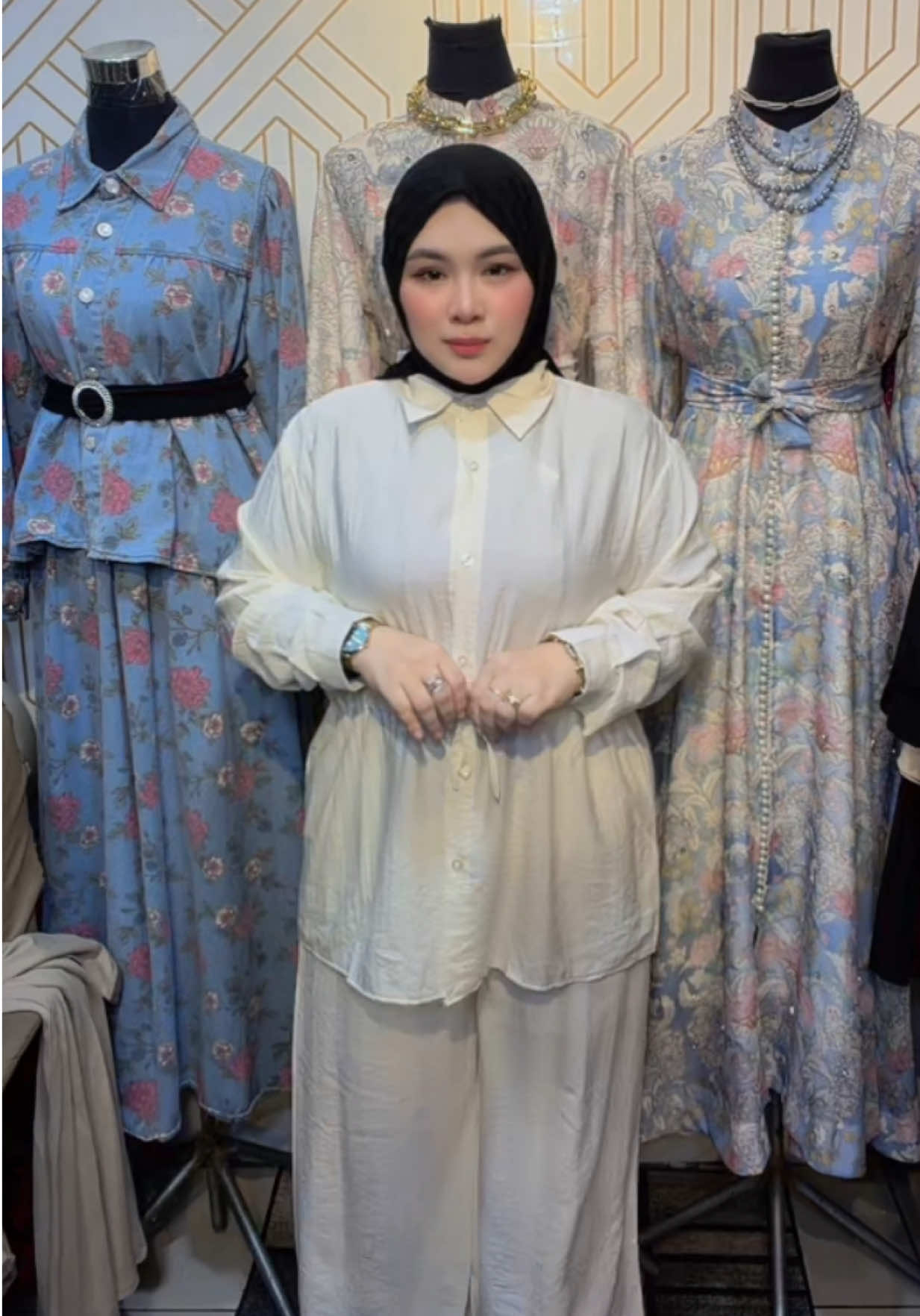 @Zairy Collection