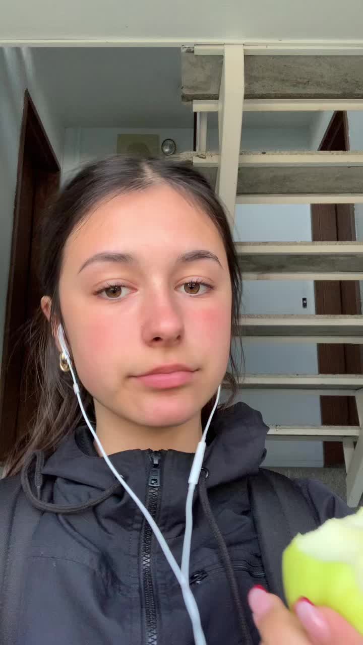@kiki spams