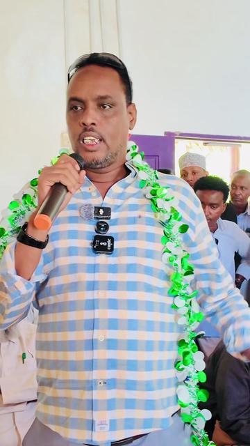 @Mohamed Baaruud Hussein