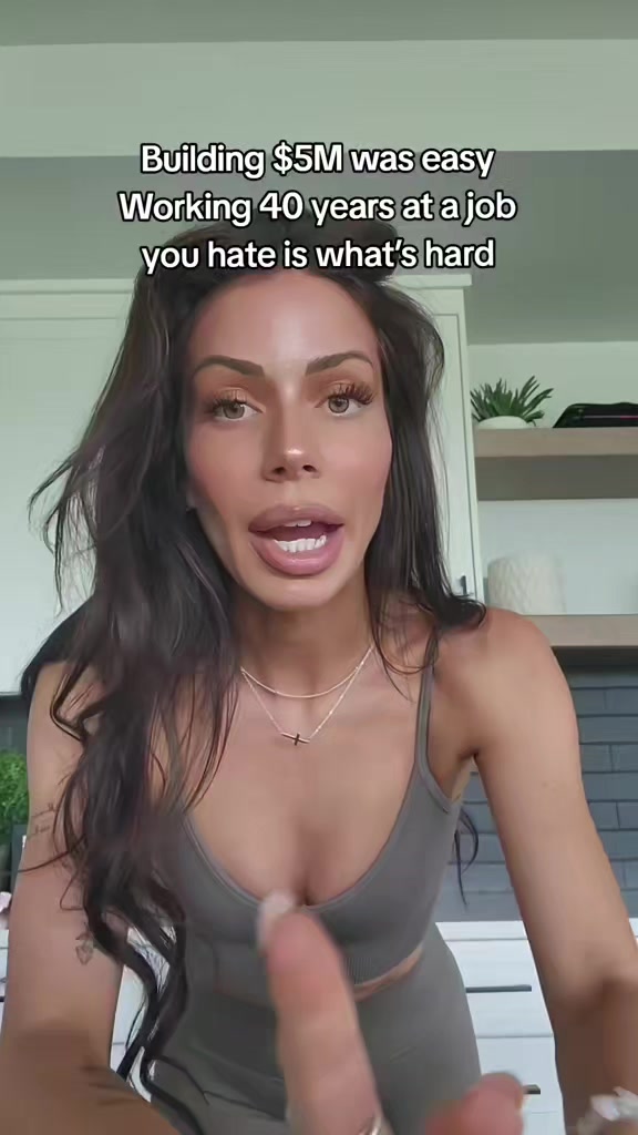 @Nicole Victoria | Money Coach