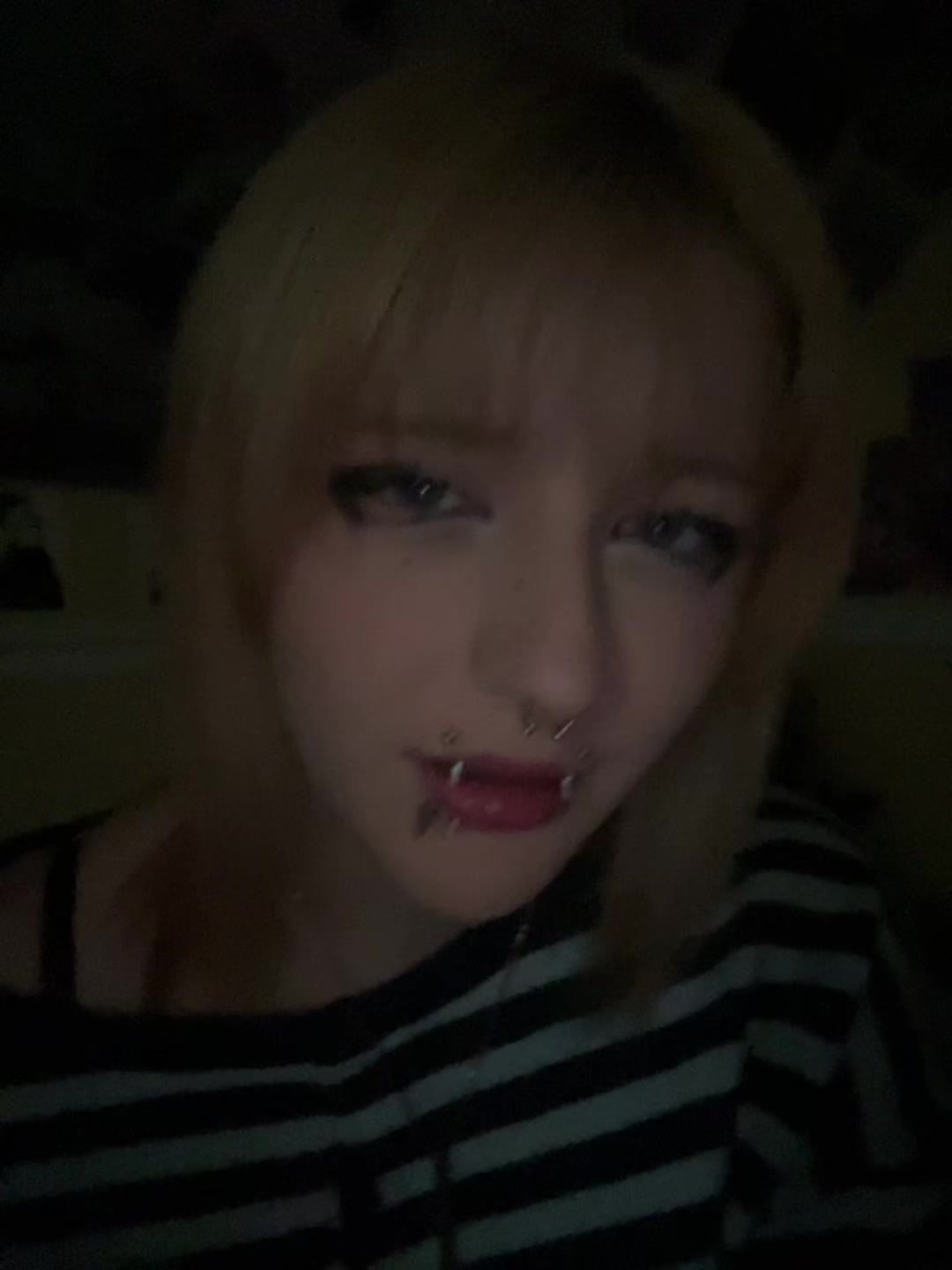 @kenliey|✙✮✙|