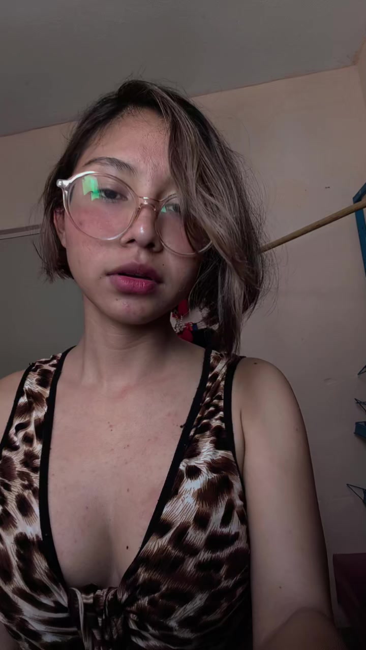 @zuriJane22