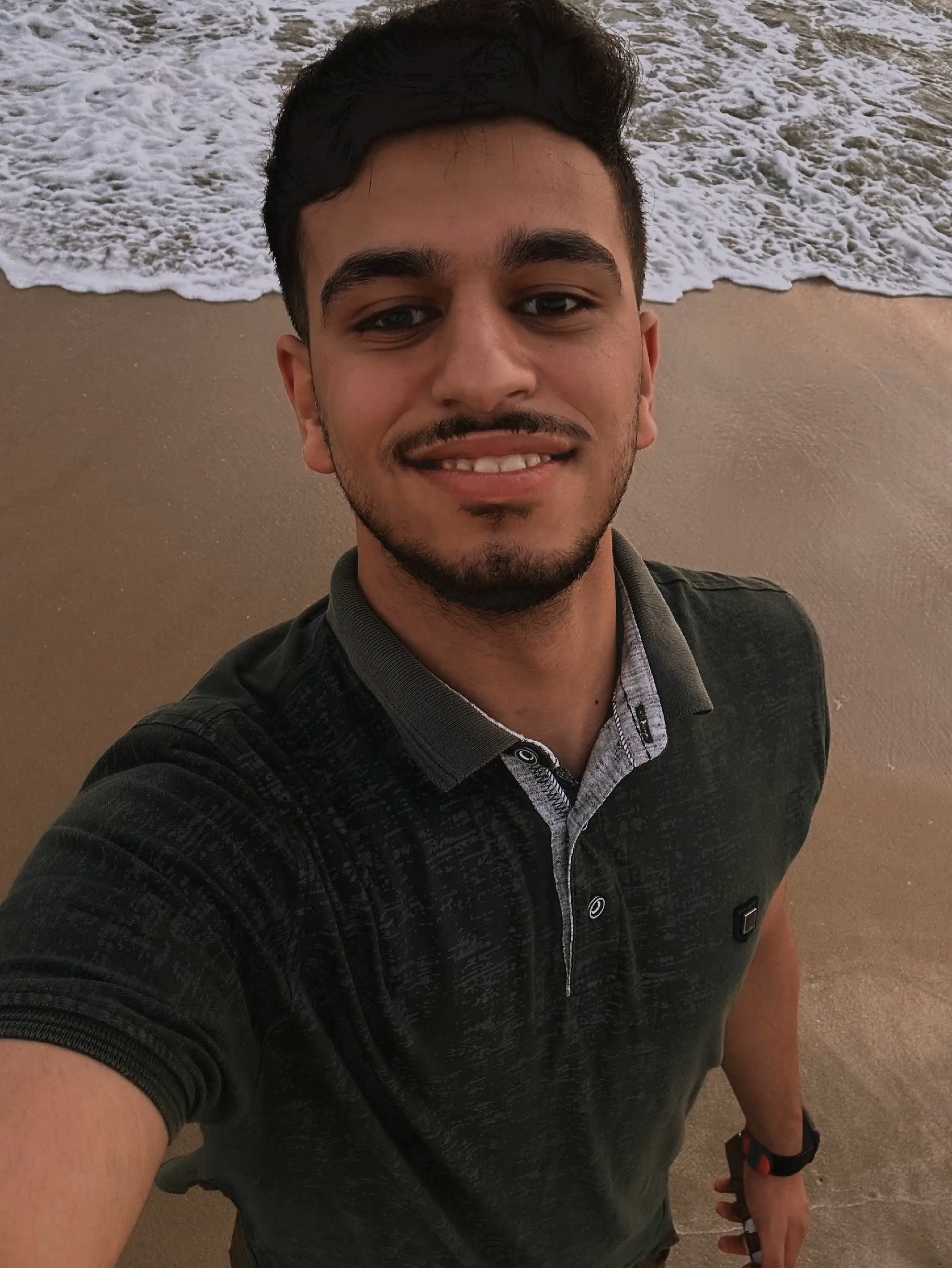 @ابُْنًْ الًْاكًْابُْرًْ🖤