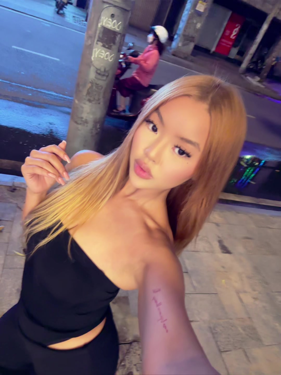 @𝐓𝐈𝐀𝐑𝐀