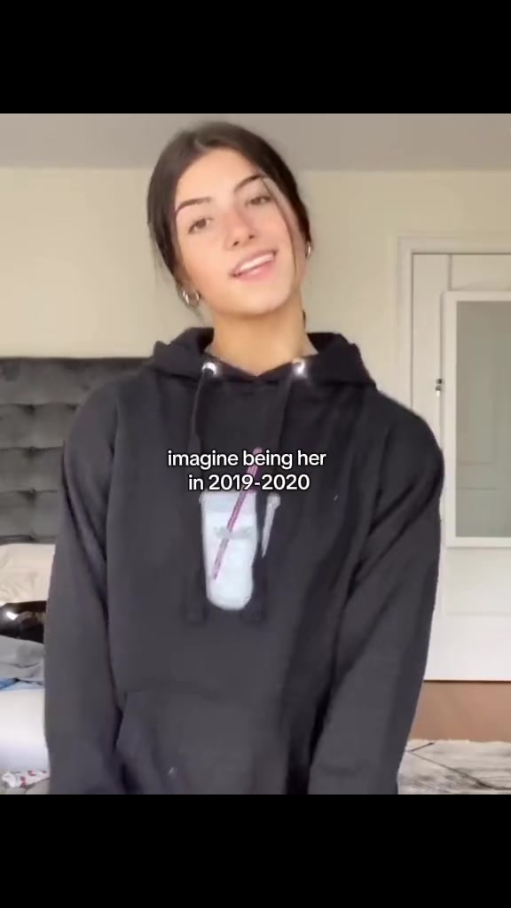 @𝓜