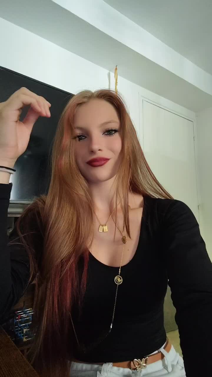 @♡ 𝓬𝓵𝓪𝓻𝓪-𝓶𝓪𝓭𝓲𝓼𝓸𝓷 ♡