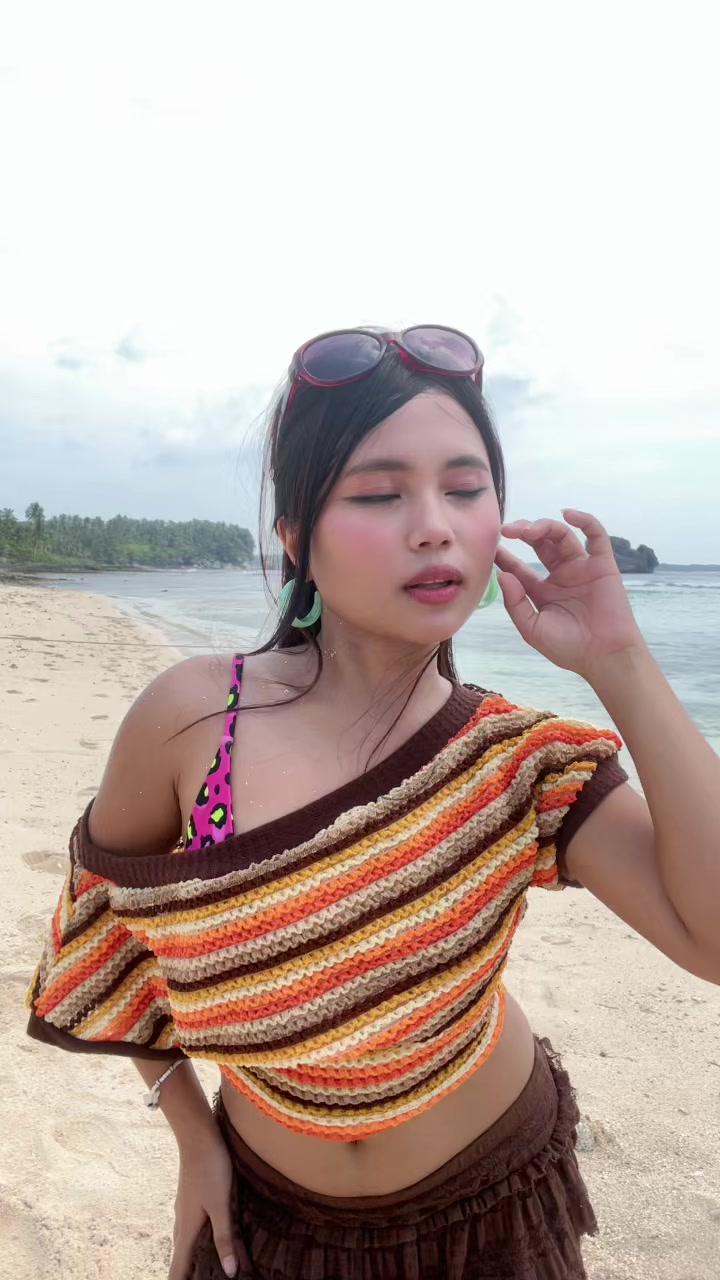 @Neneng G