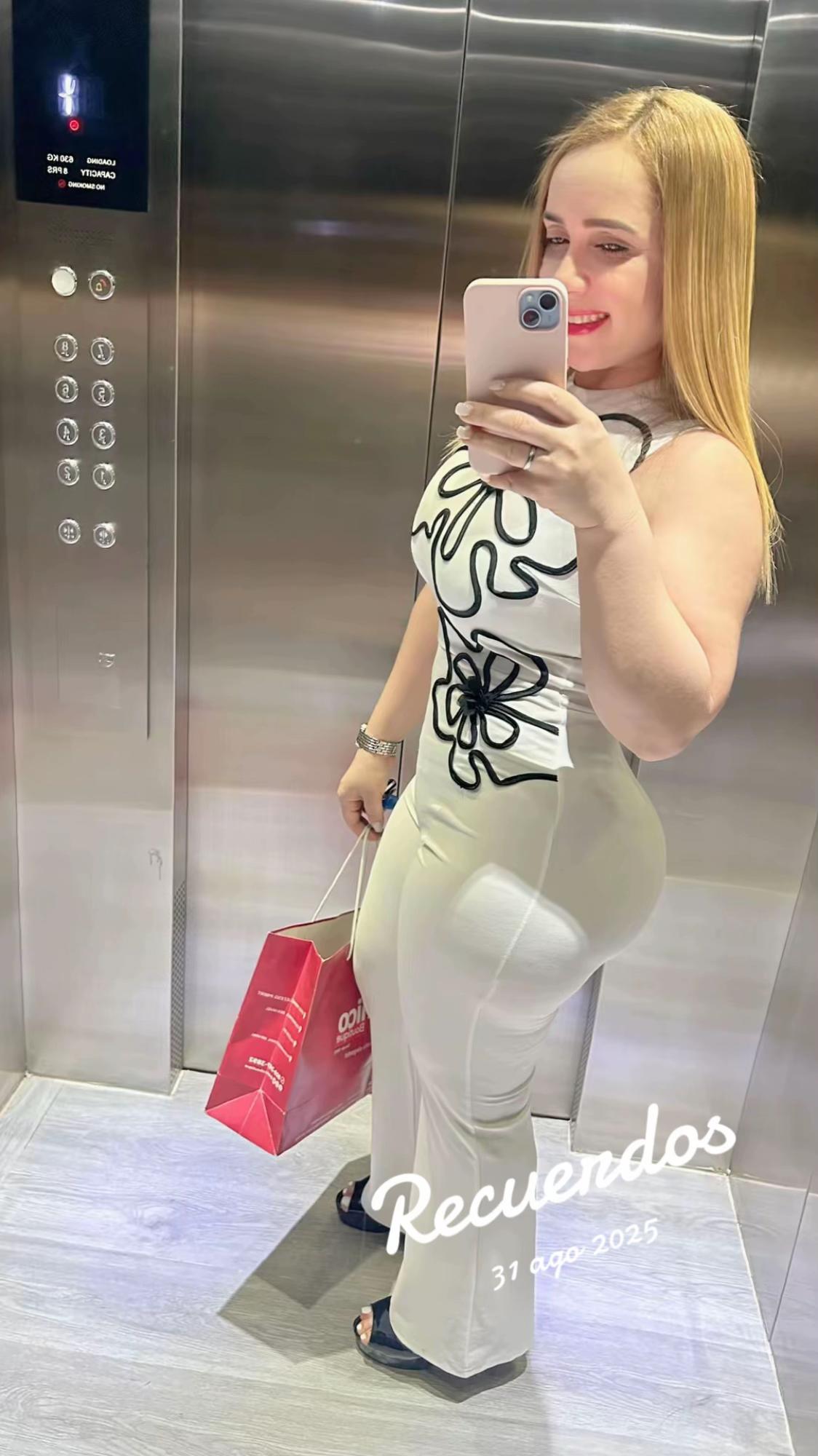 @nikaurydelcarmenr