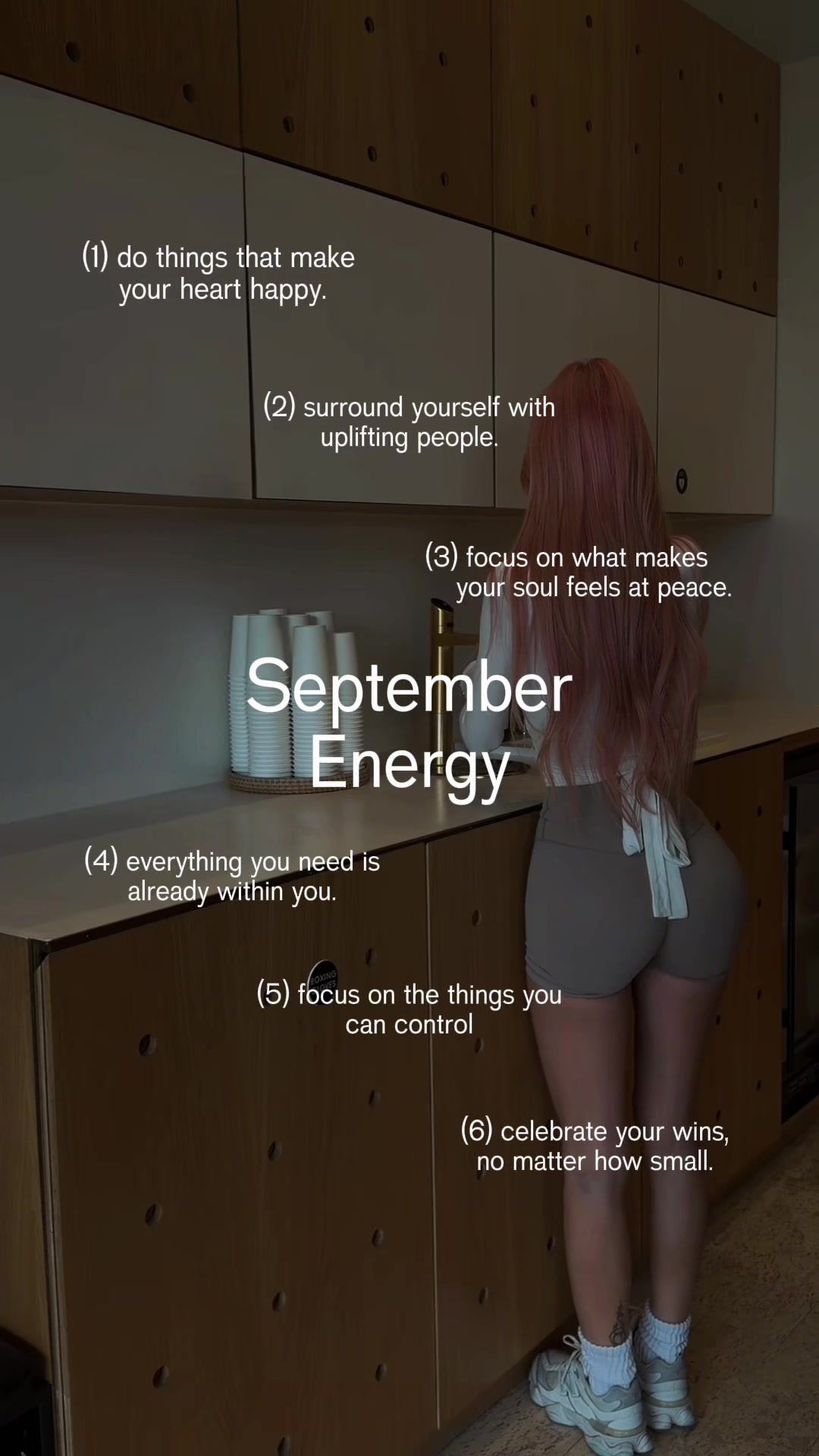 @carlyellen