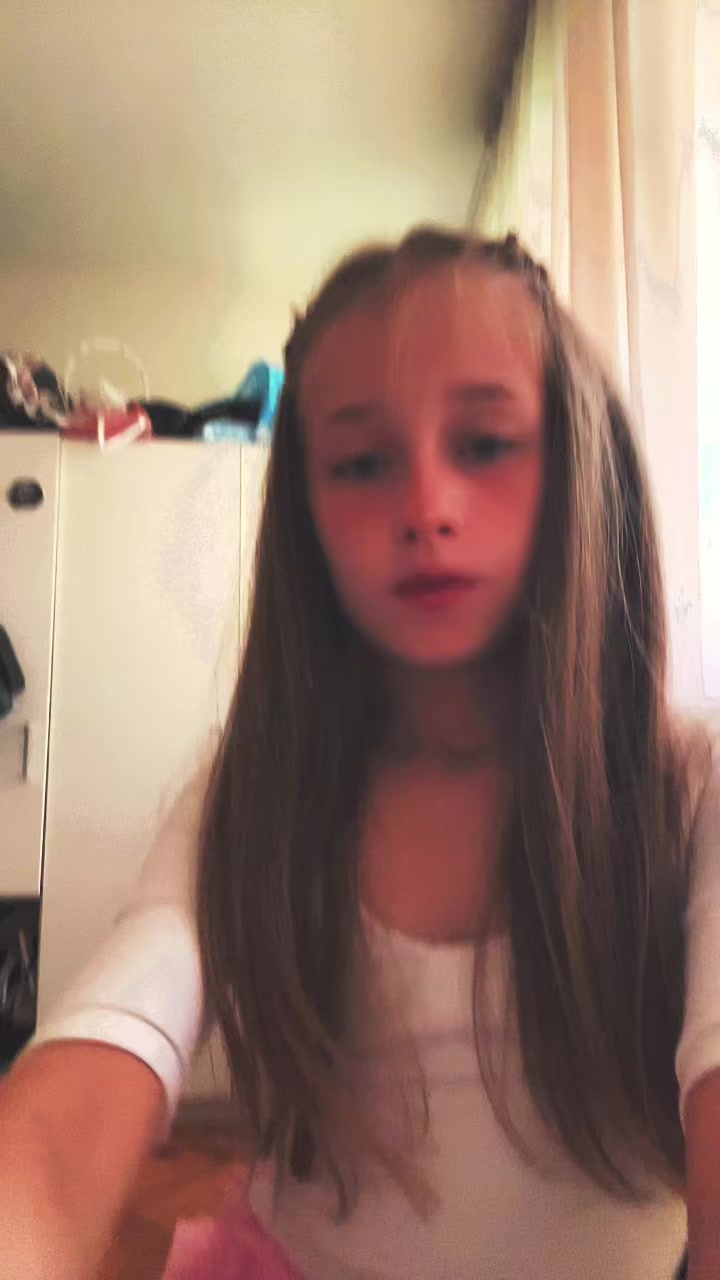@nina d