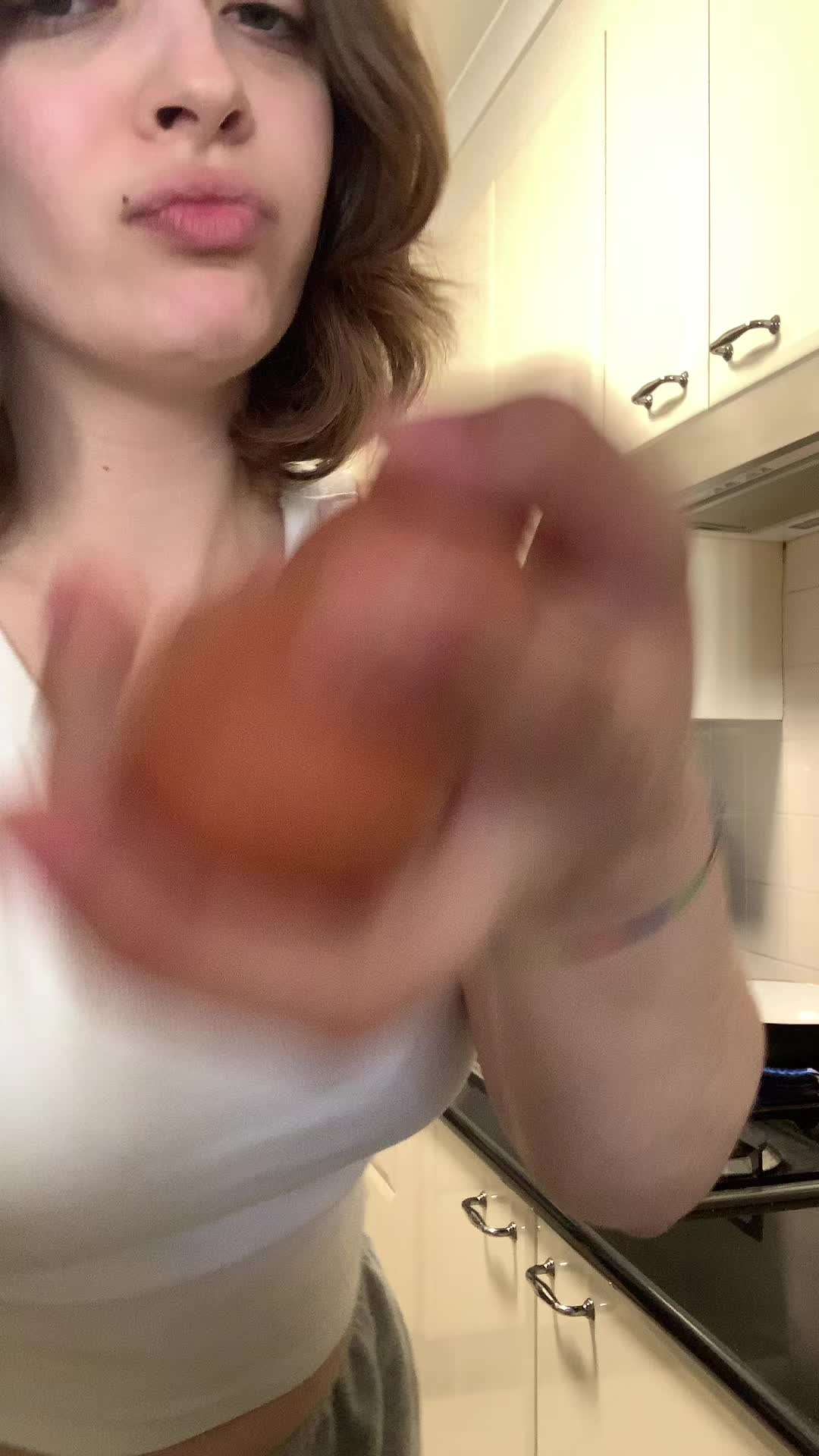 @annahereandthere