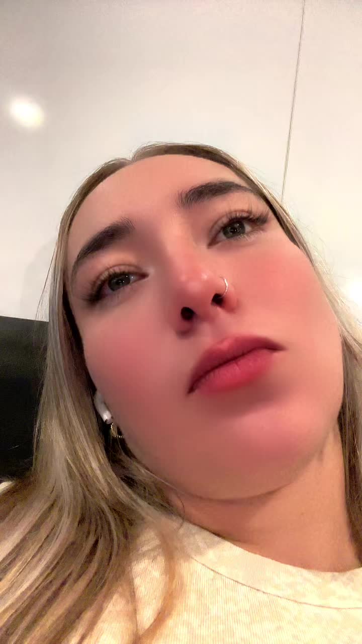 @Jessica💫💗😈