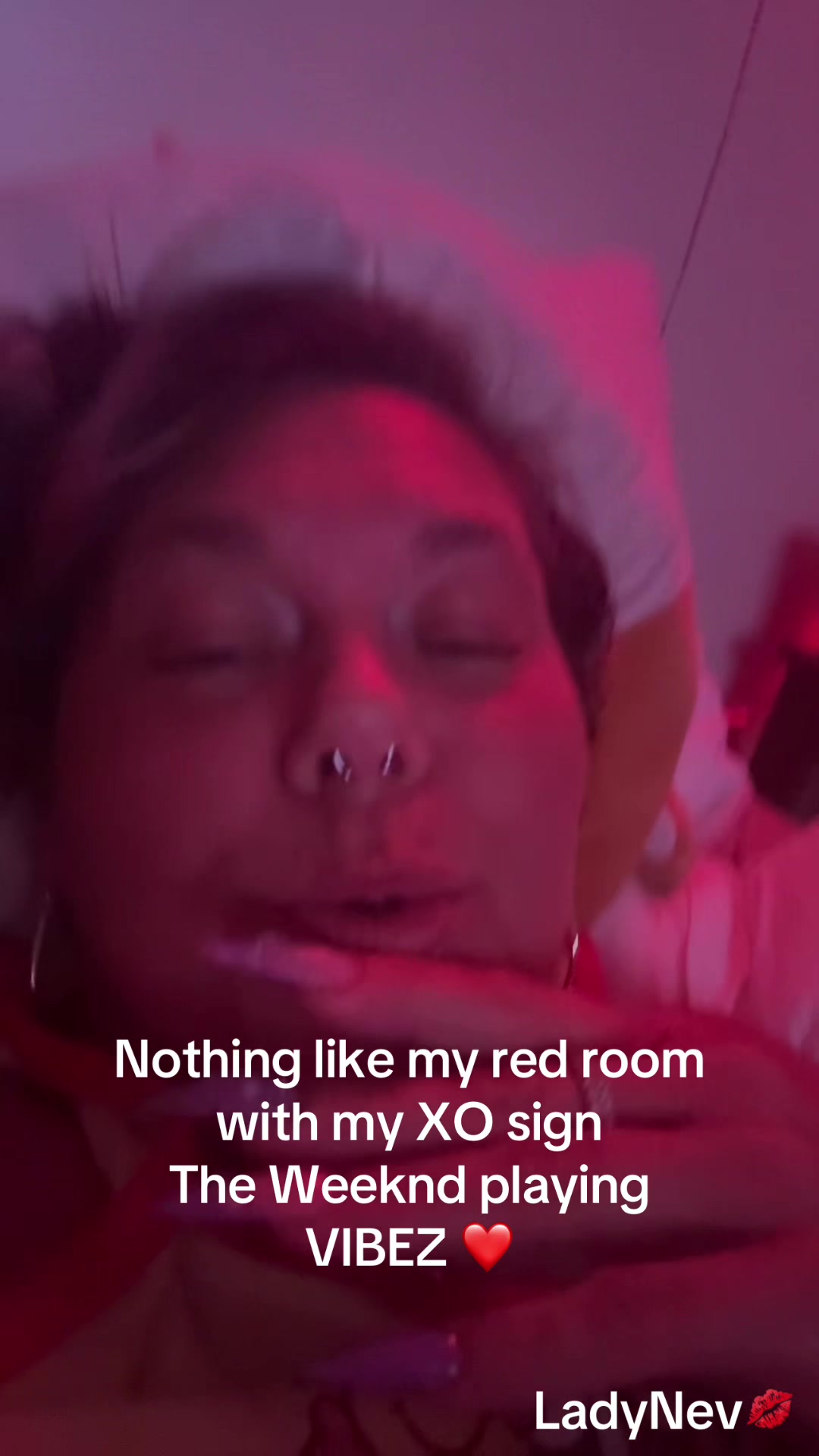 @LadyNev💋