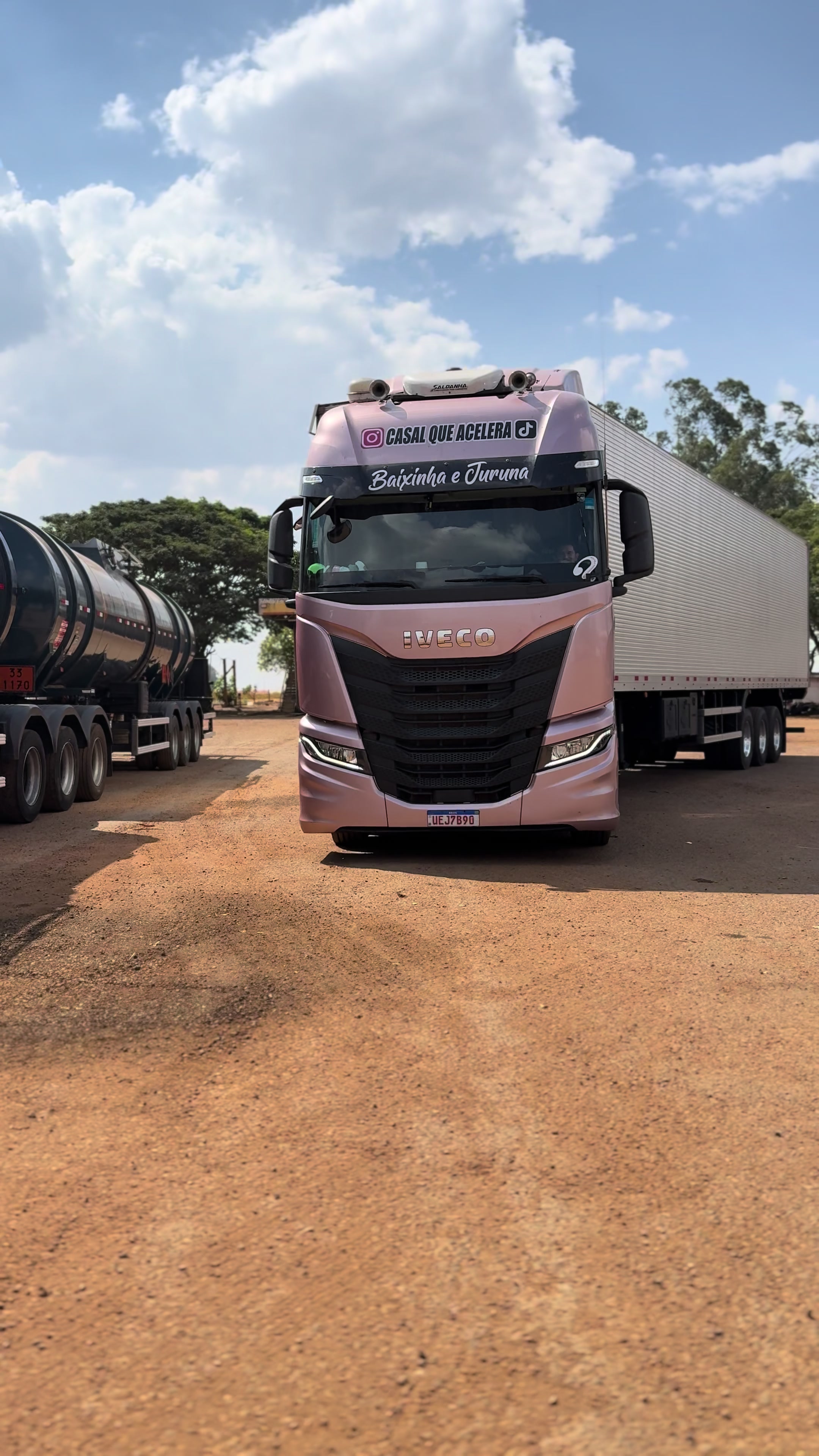@CASAL QUE ACELERA 🚛🩷