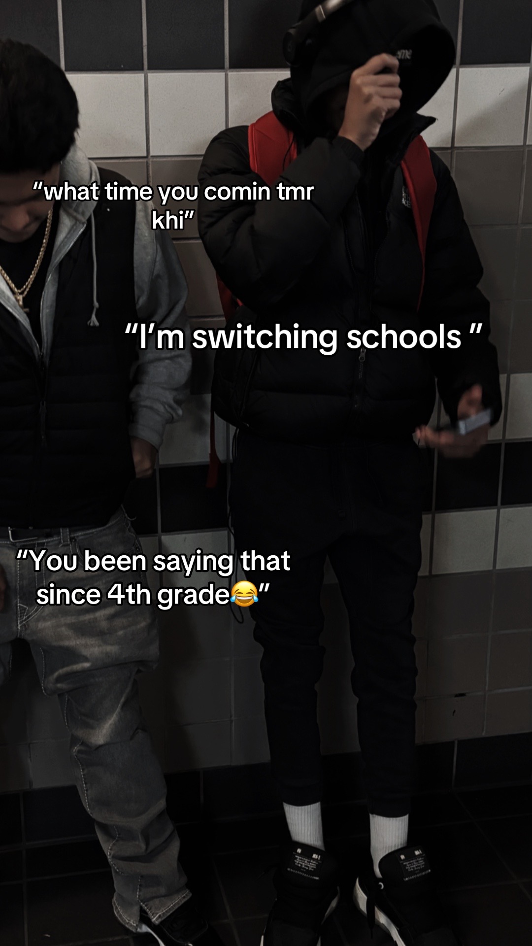 @⃟