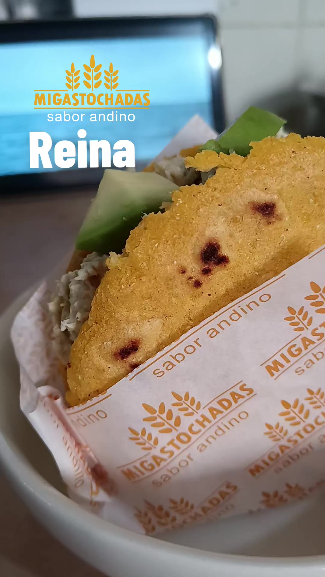 @Teque&ntilde;os y pastelitos andinos