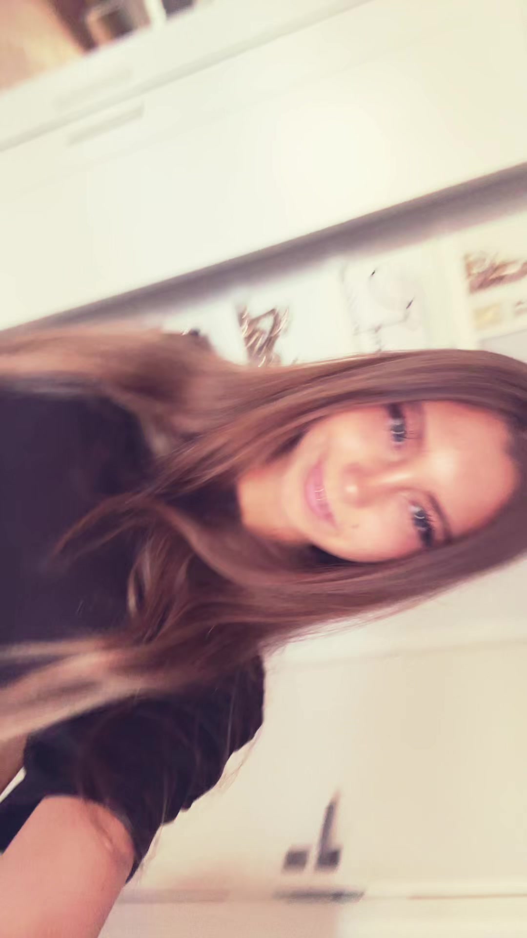 @antosikk_