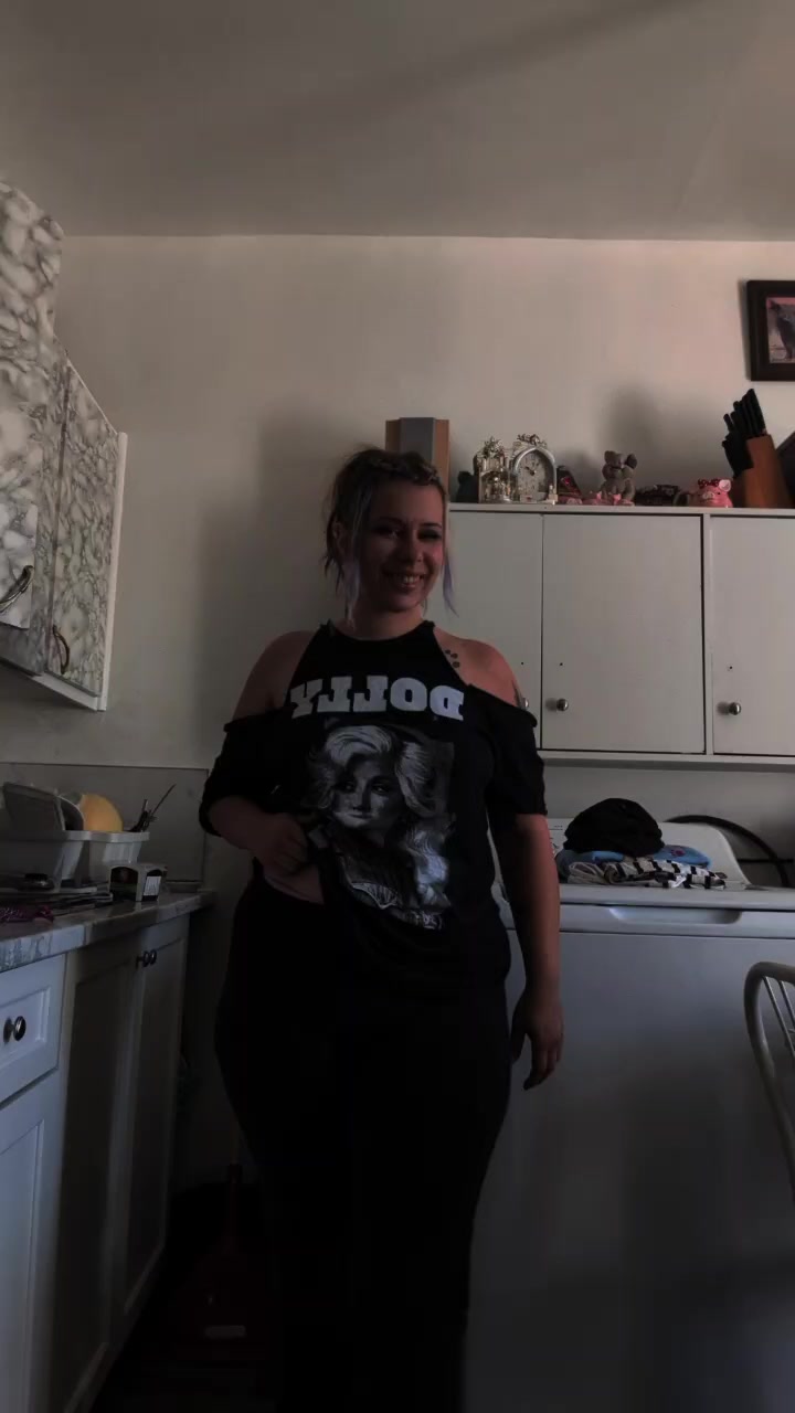 @buzzedqueen