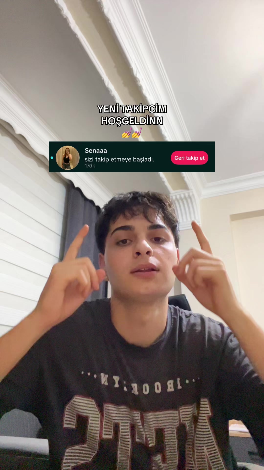 @Sosyoflex