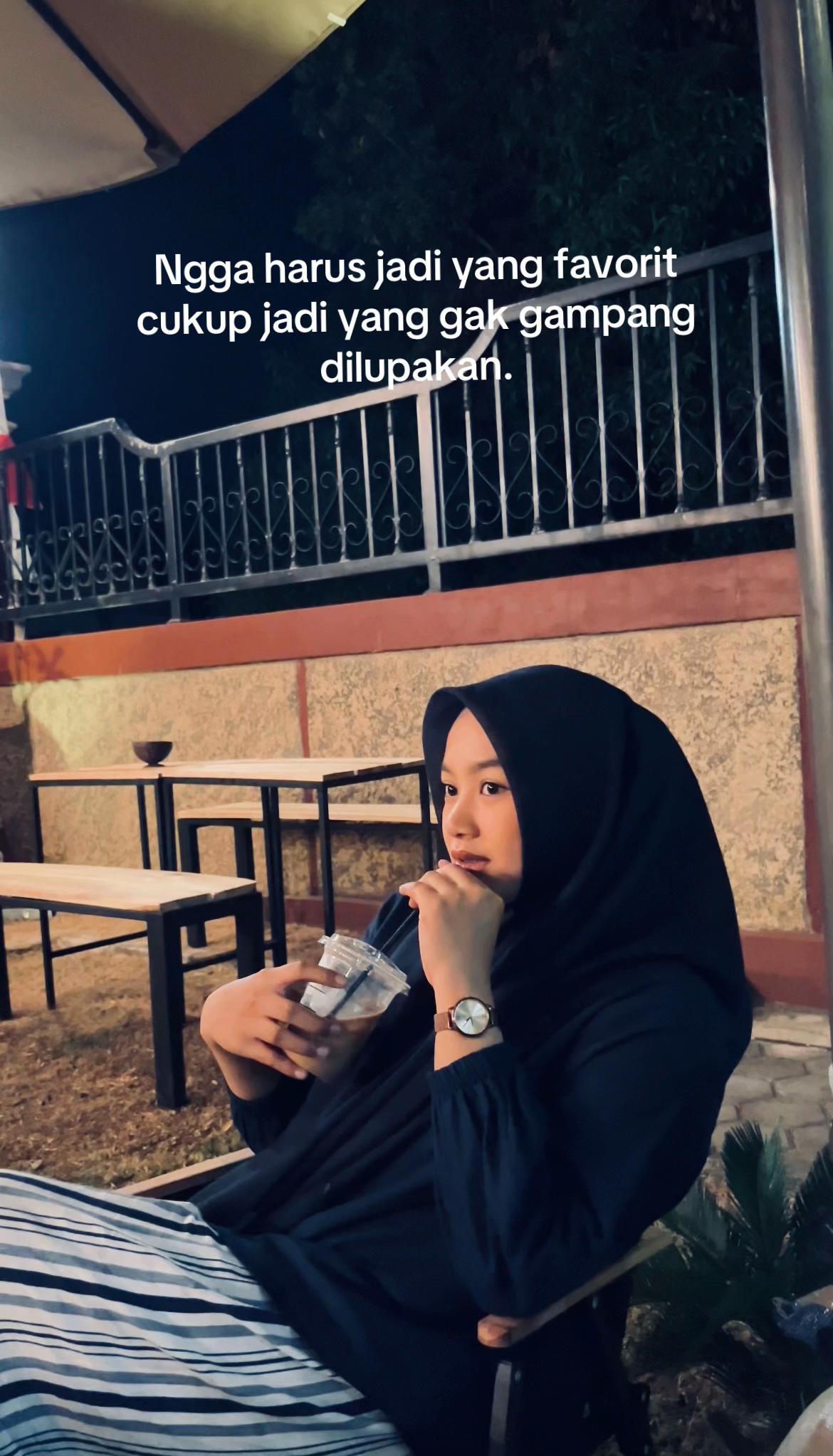 @Buaufaaaaaෆ˚