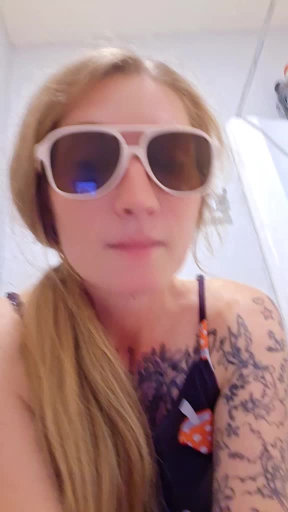 @☆AshleyThompson☆