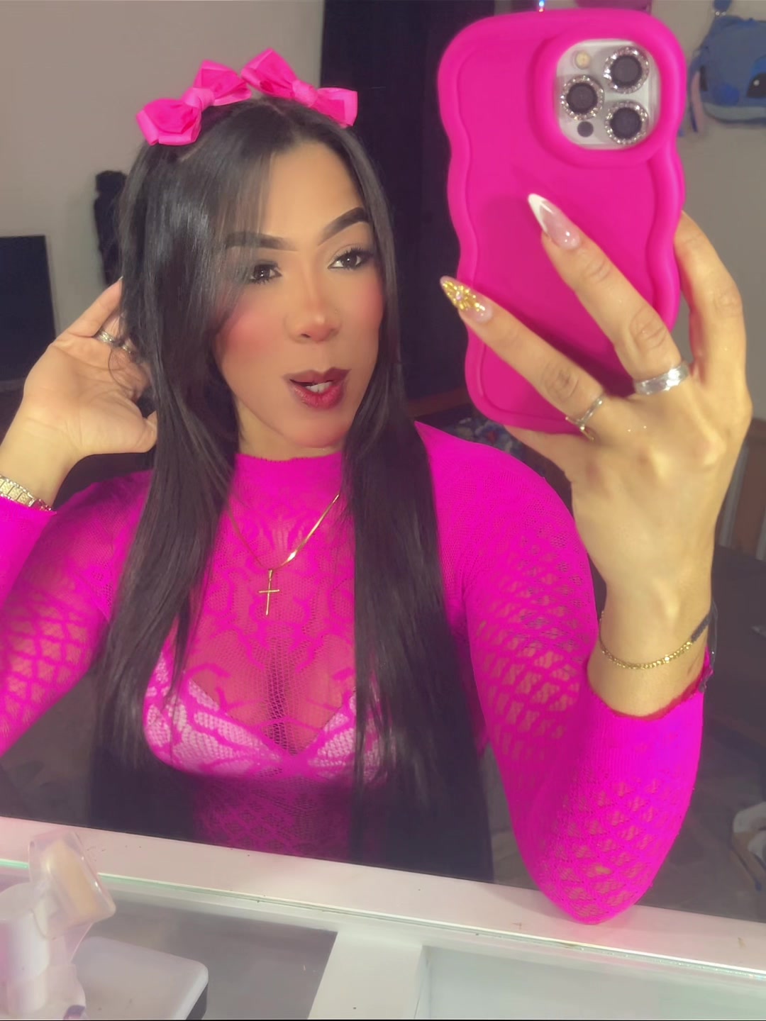 @Stefany Bella👑💄