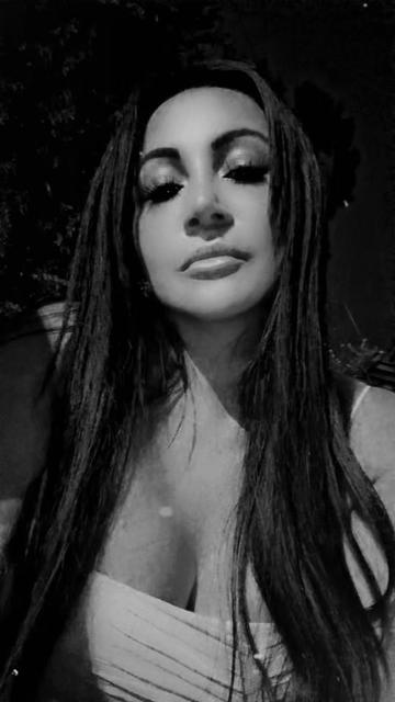 @Roxana B
