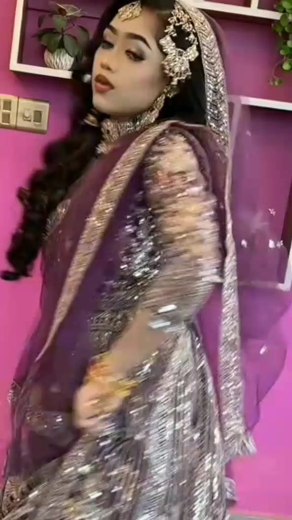 @Eva