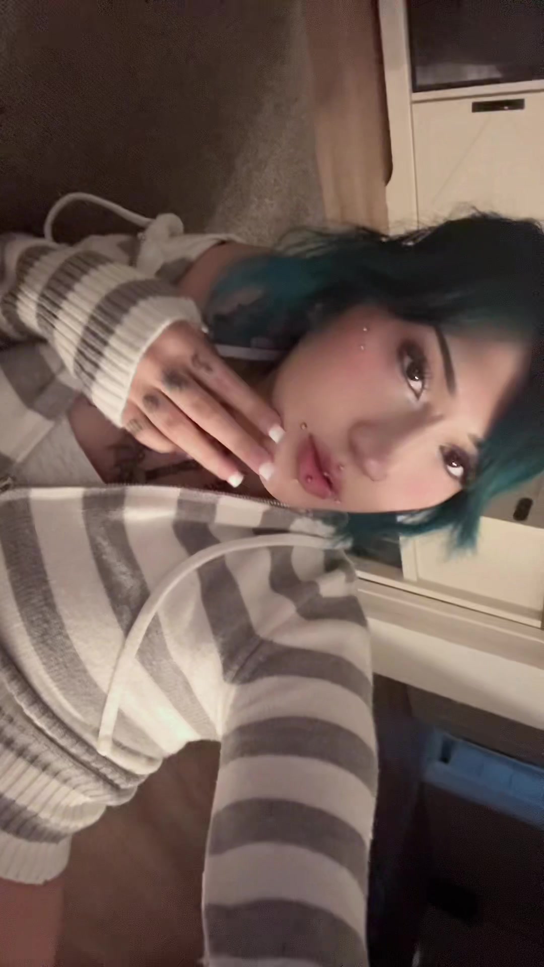 @1 ⌖