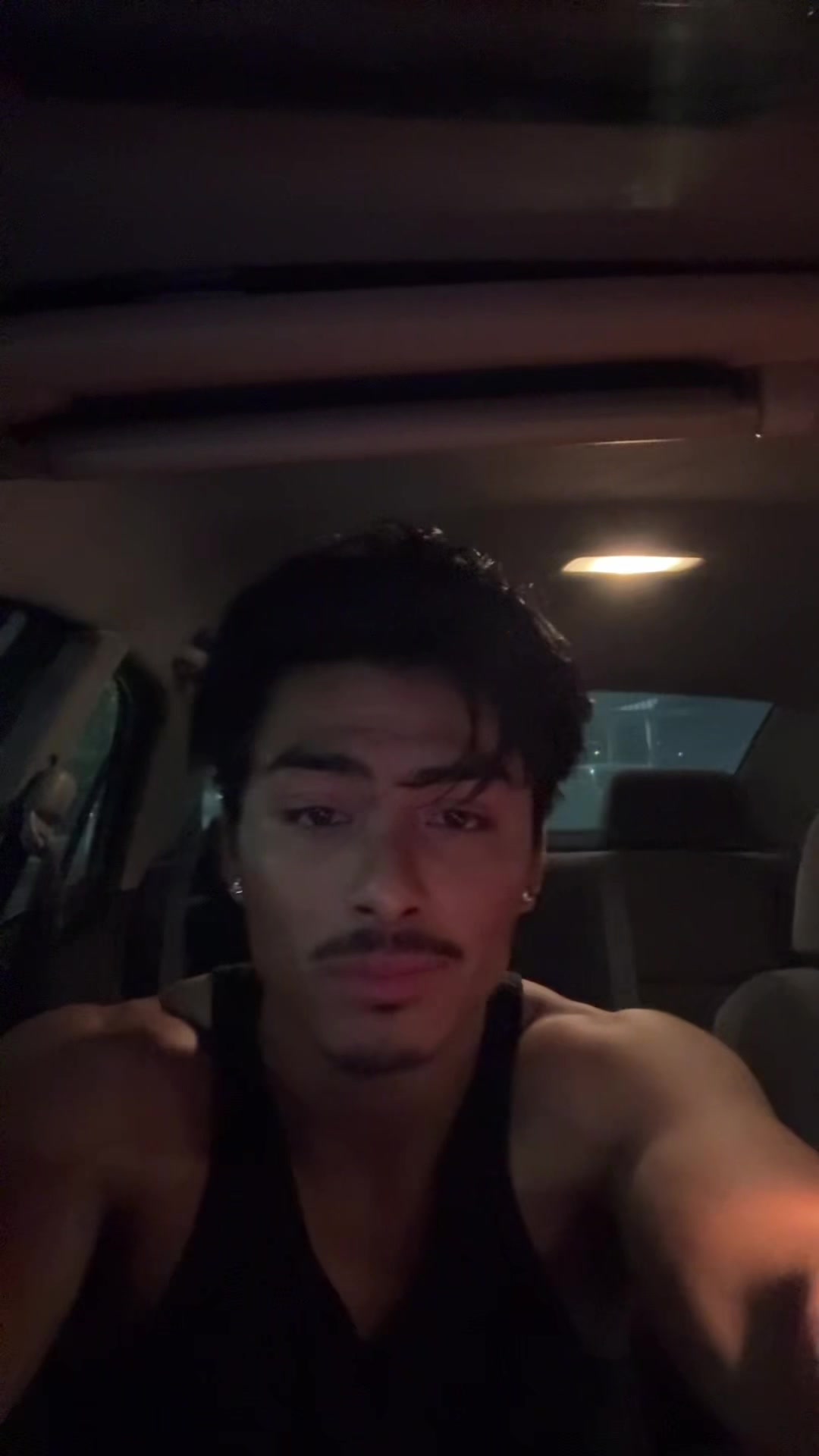 @Gio
