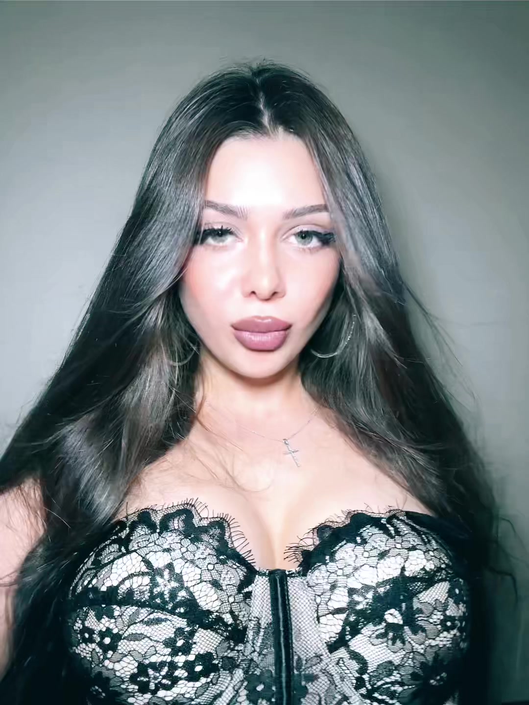 @Ίνα