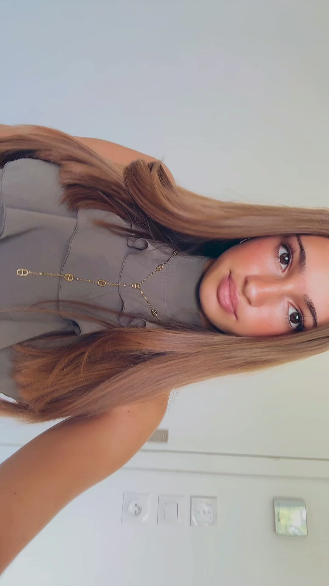 @𝐷𝑎𝑝ℎ&rsquo;🦢