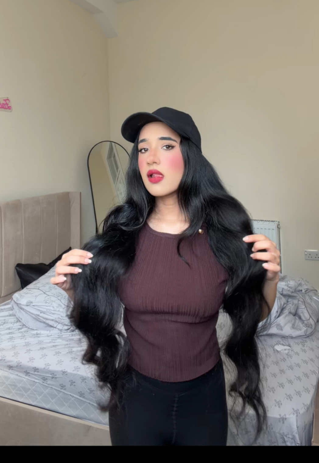 @Zainab chaudhry 🏴