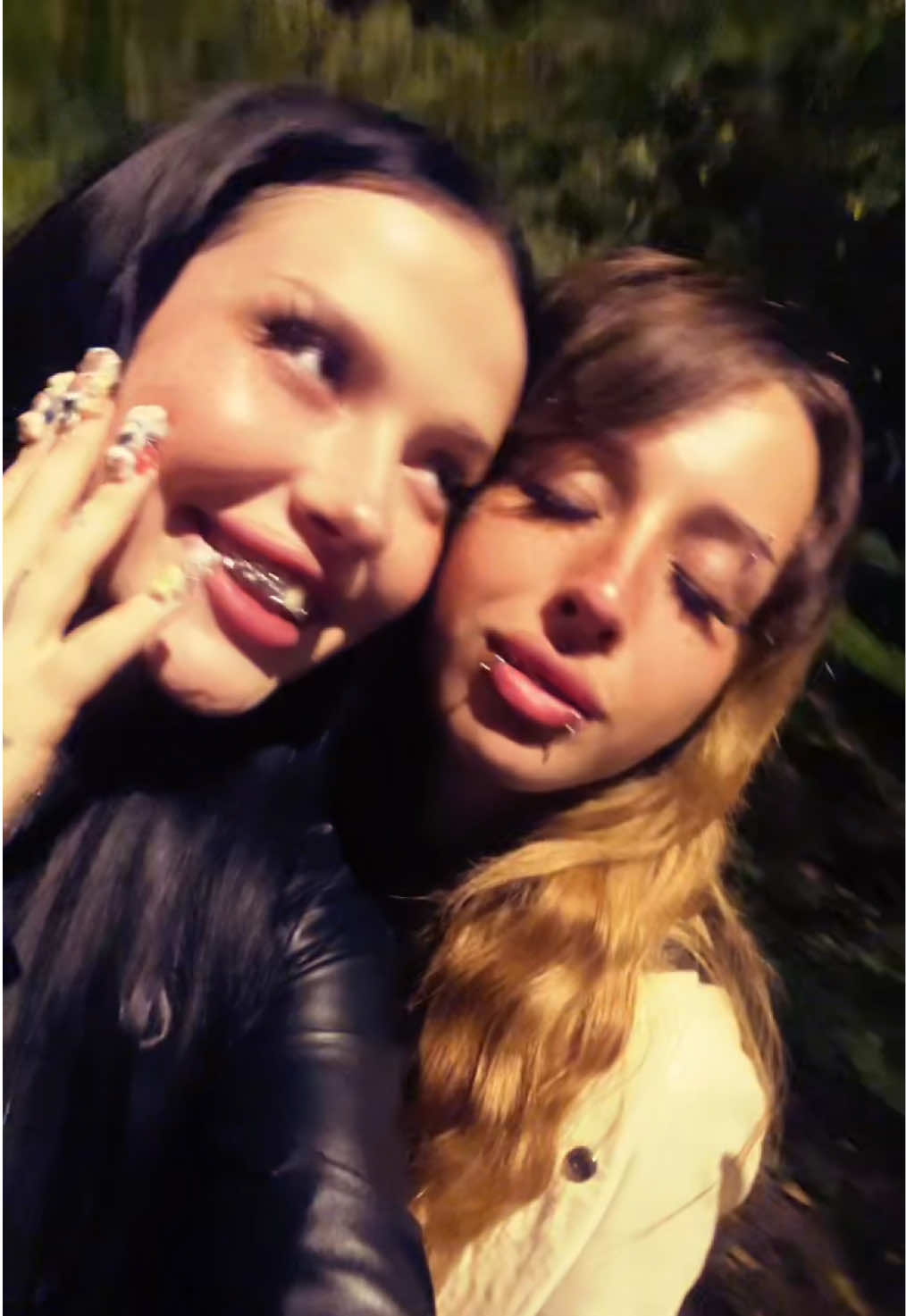 @ulian&auml;
