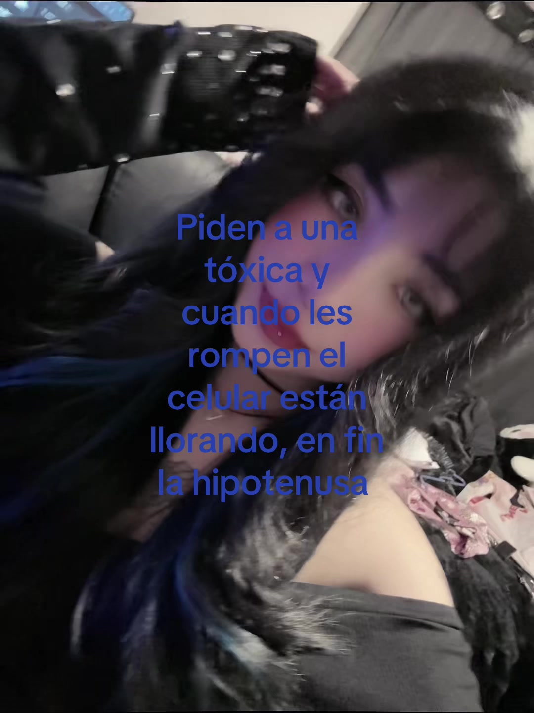 @Sannet🕷️🖤