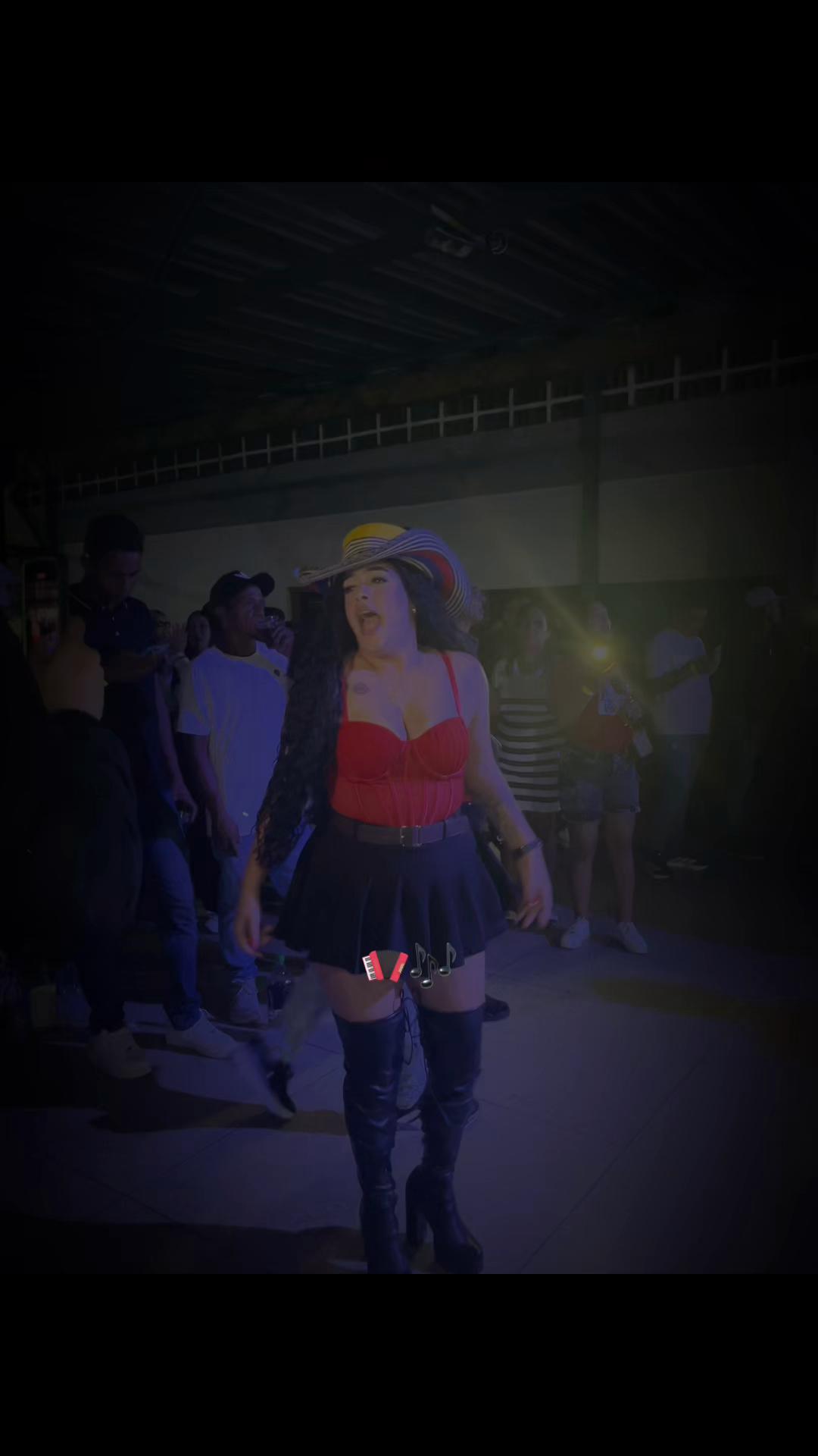 @Ale Valero🪗🎶