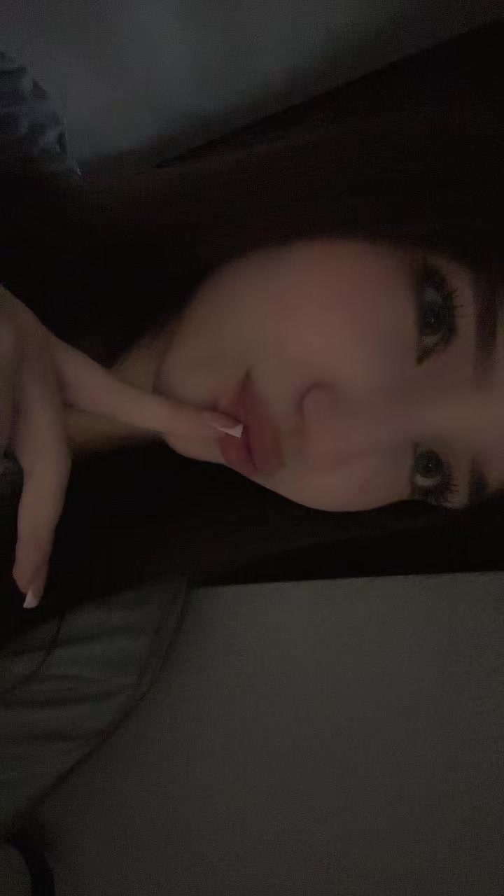 @tania