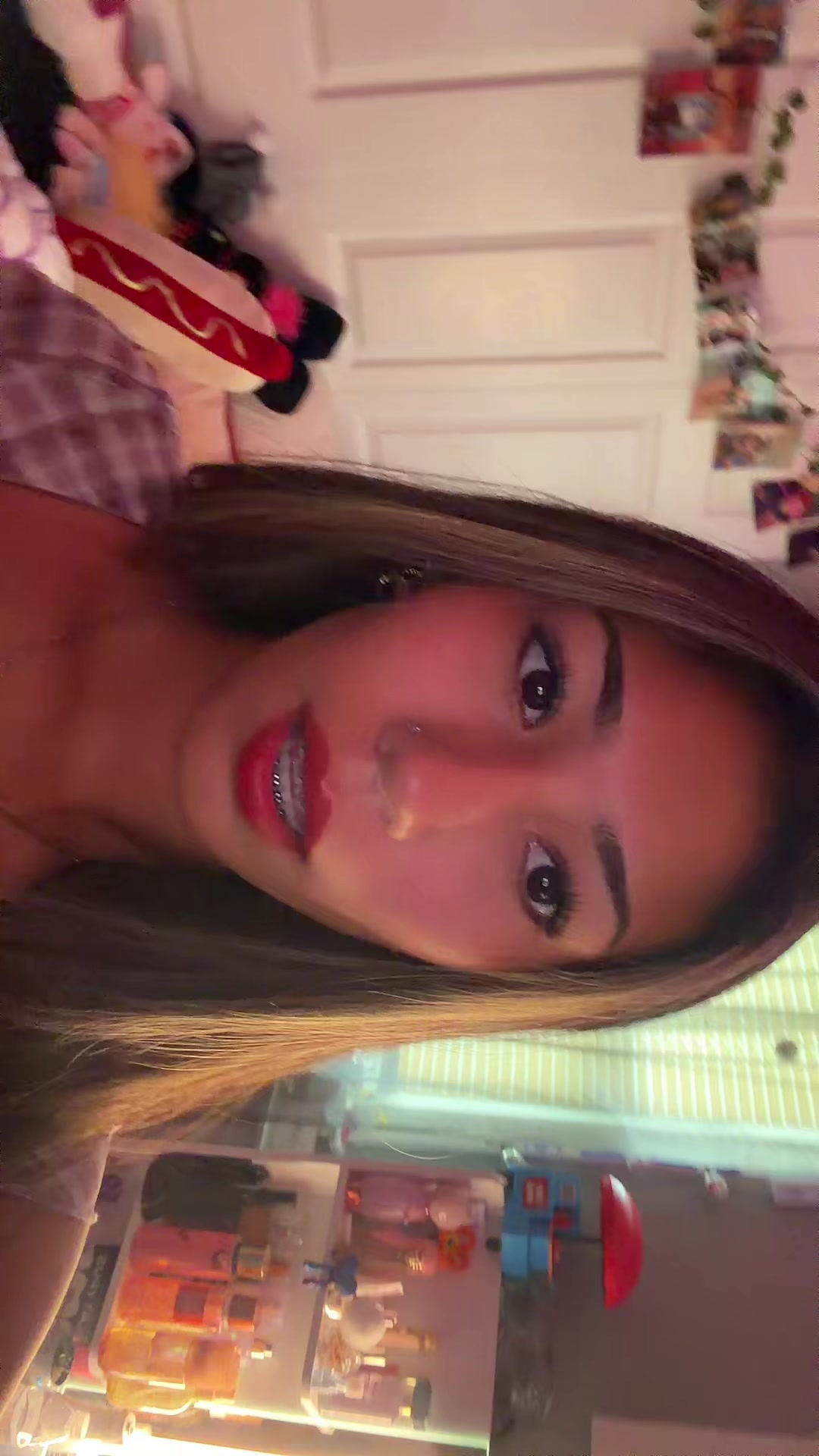 @Anjeliss