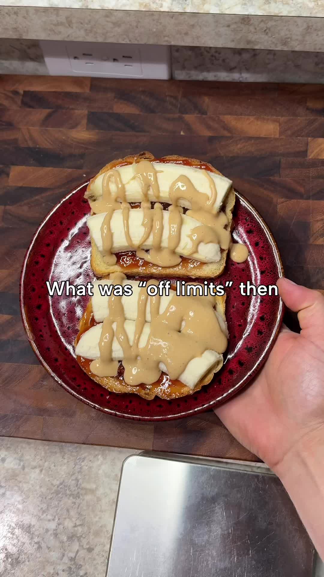 @the_hyperfitdoc