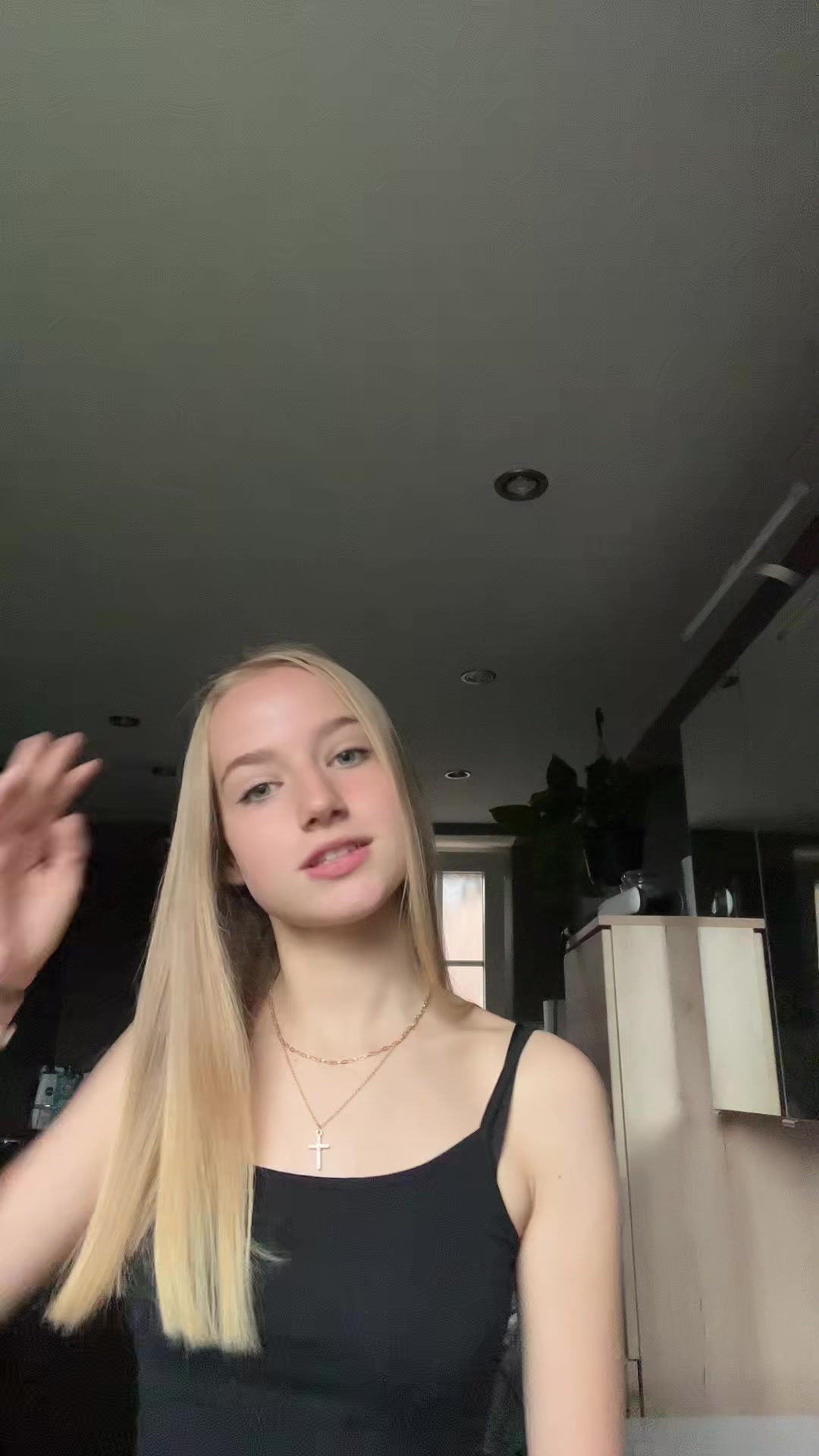 @Mia