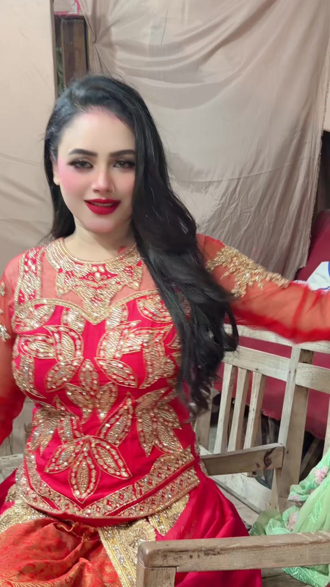 @Nishakhan official