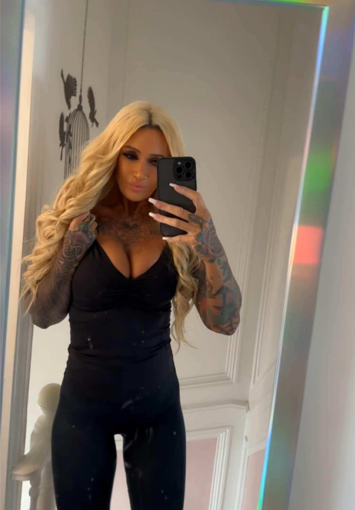 @Blondie