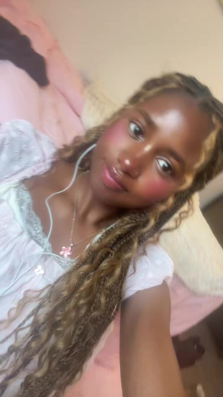 @zoe ౨ৎ