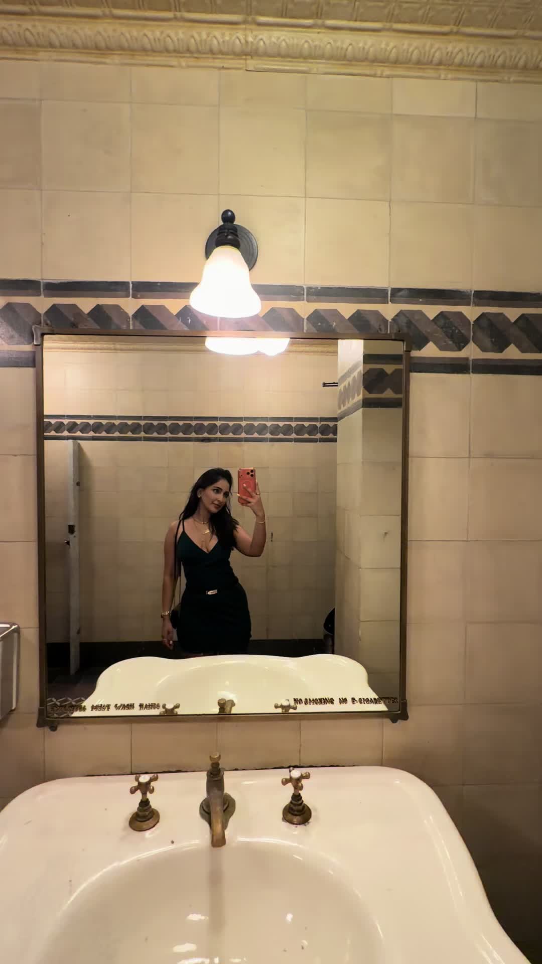 @Zamby🕊