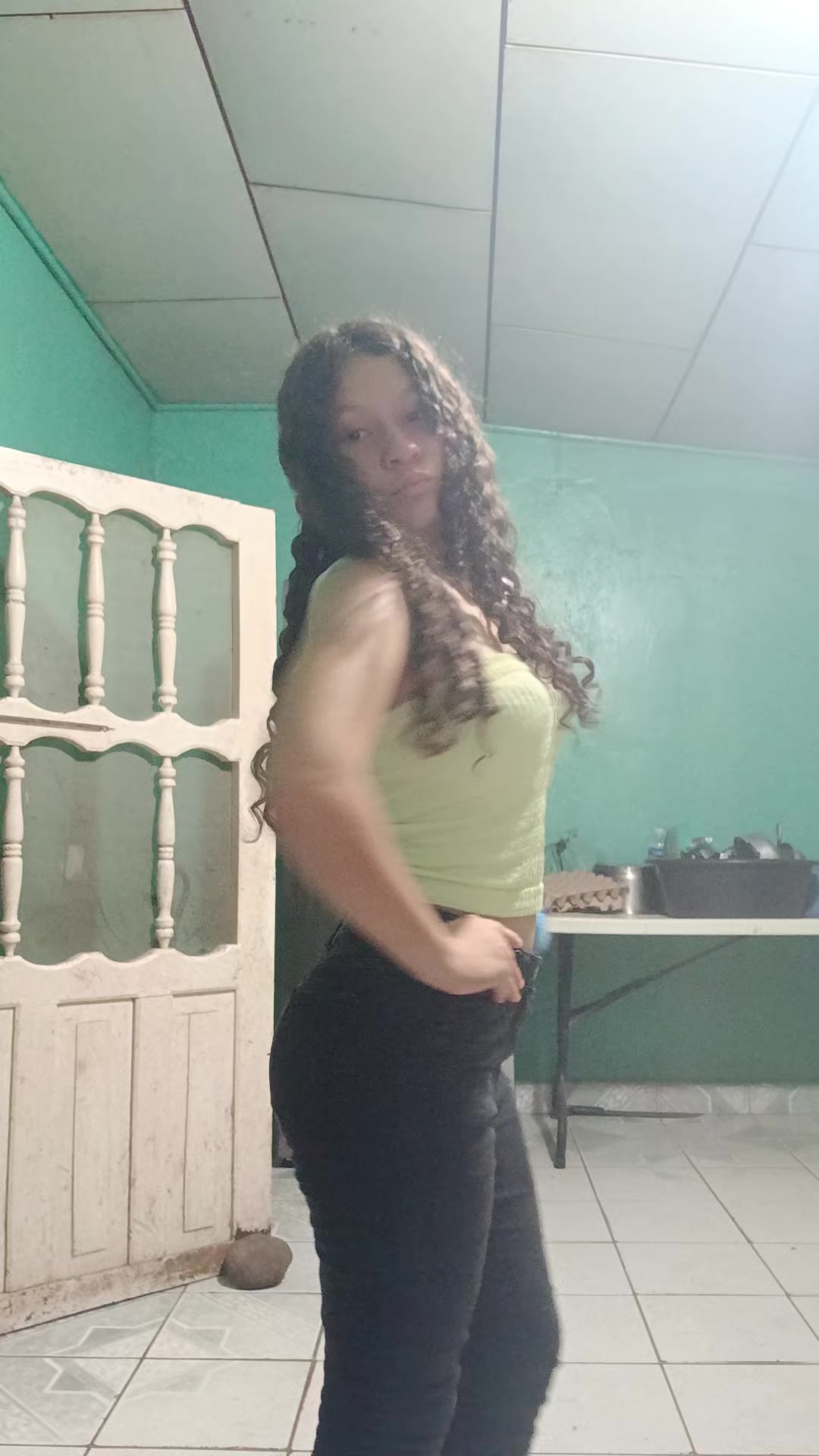 @anabely