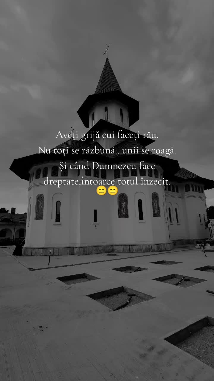@ɐuılɐʇɐɔ🙃